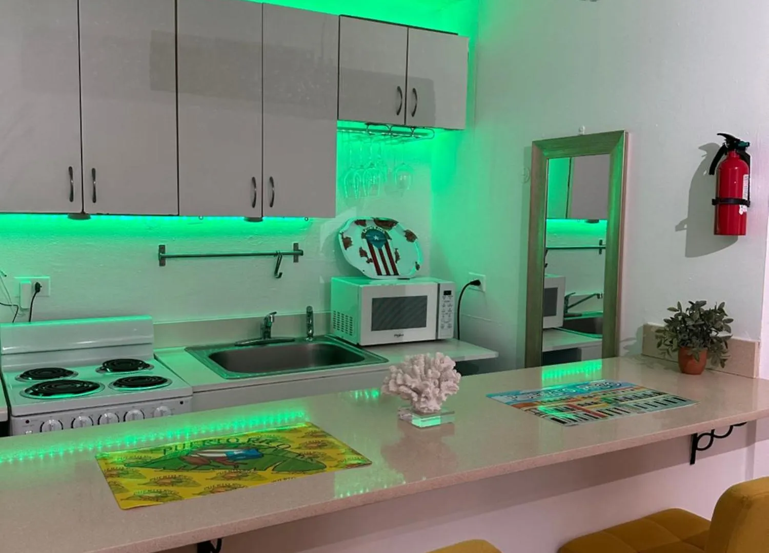 Downtown Condado Tropical Studio San Juan